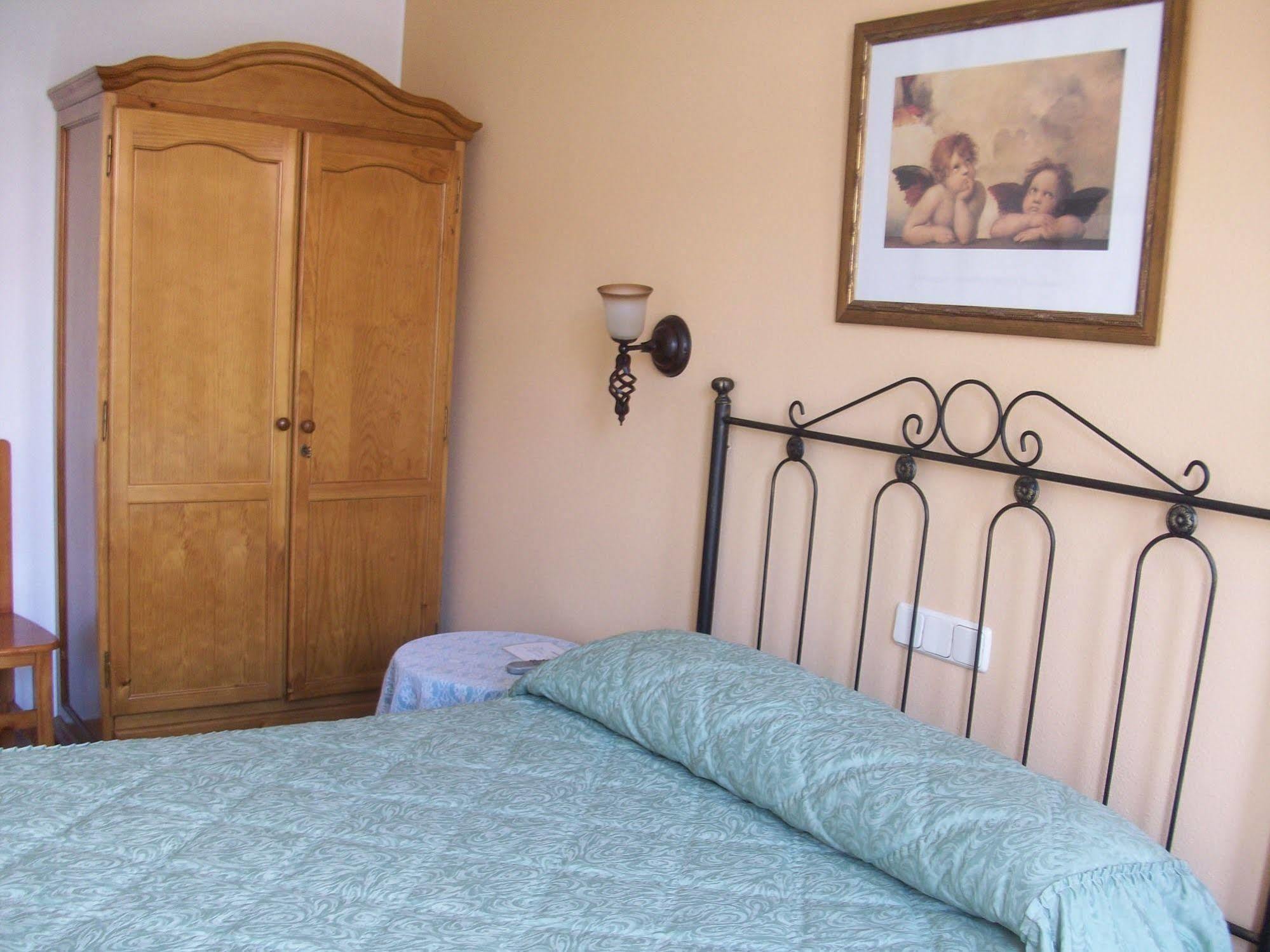 Hostal Goya II Carbonero el Mayor Extérieur photo